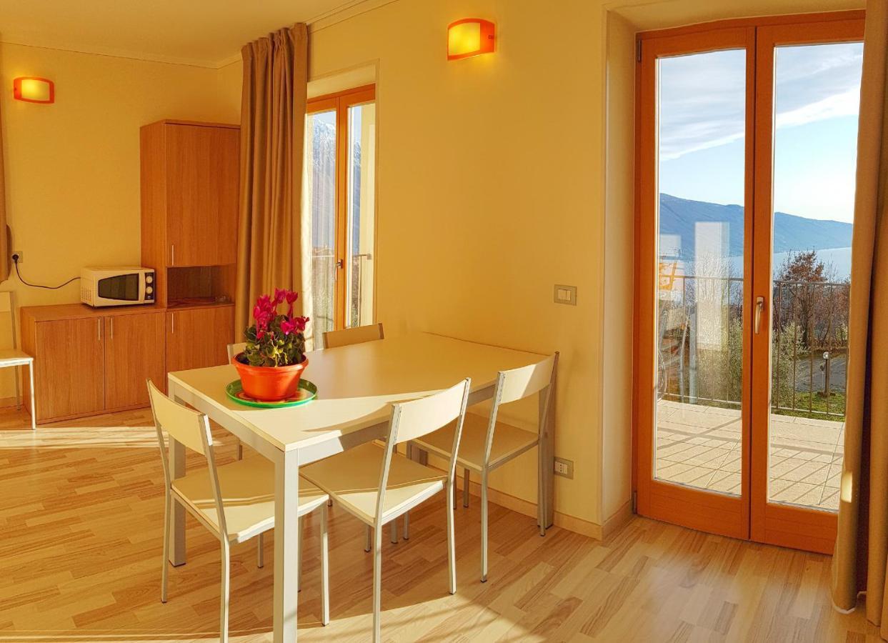 Teresa Campi Apartments Lake View By Gardadomusmea Tremosine Extérieur photo